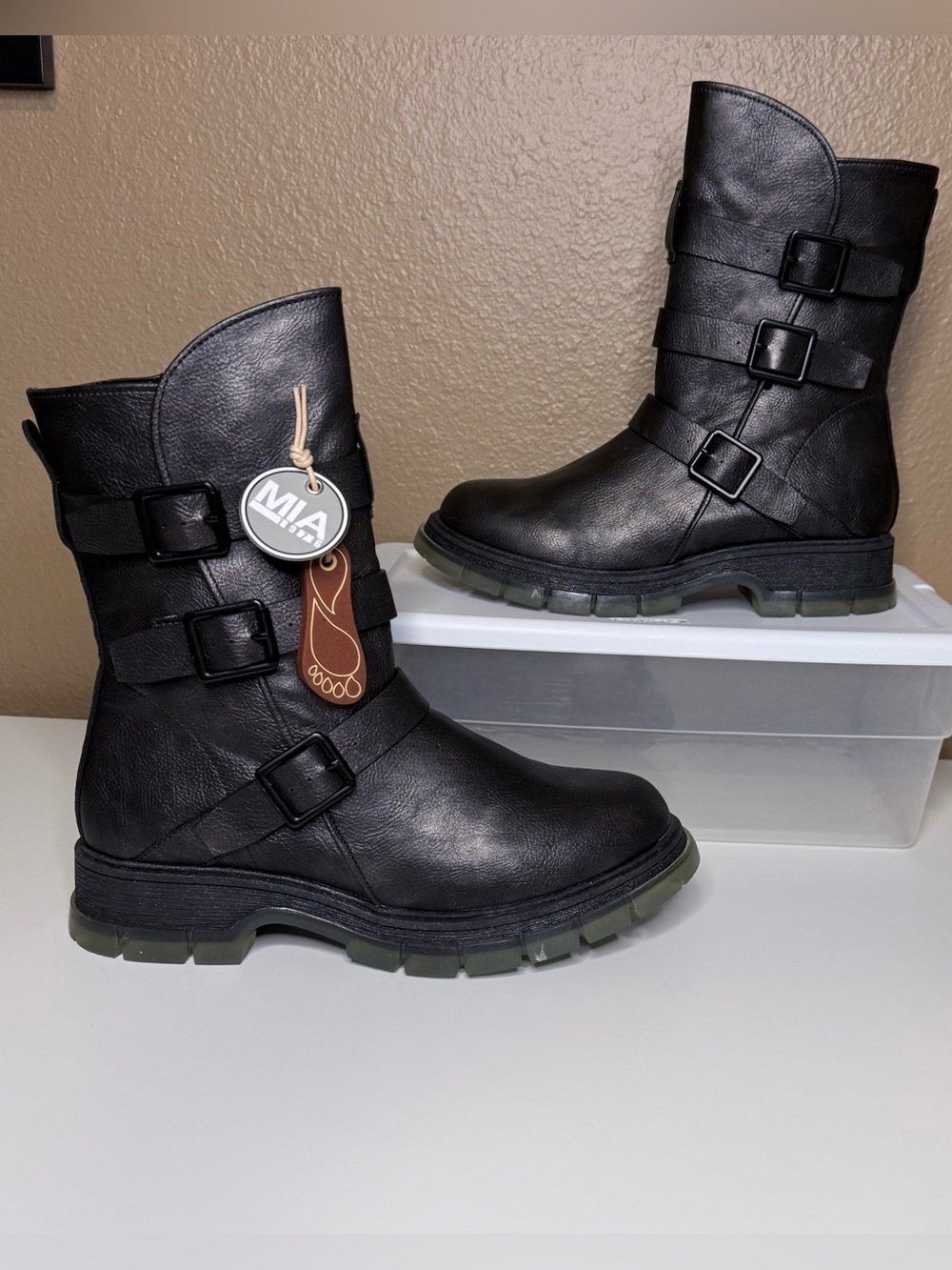 🆕 MIA | Seth-R Vegan Faux Leather Black Buckle Lug Combat Motorcycle Boots | 7M